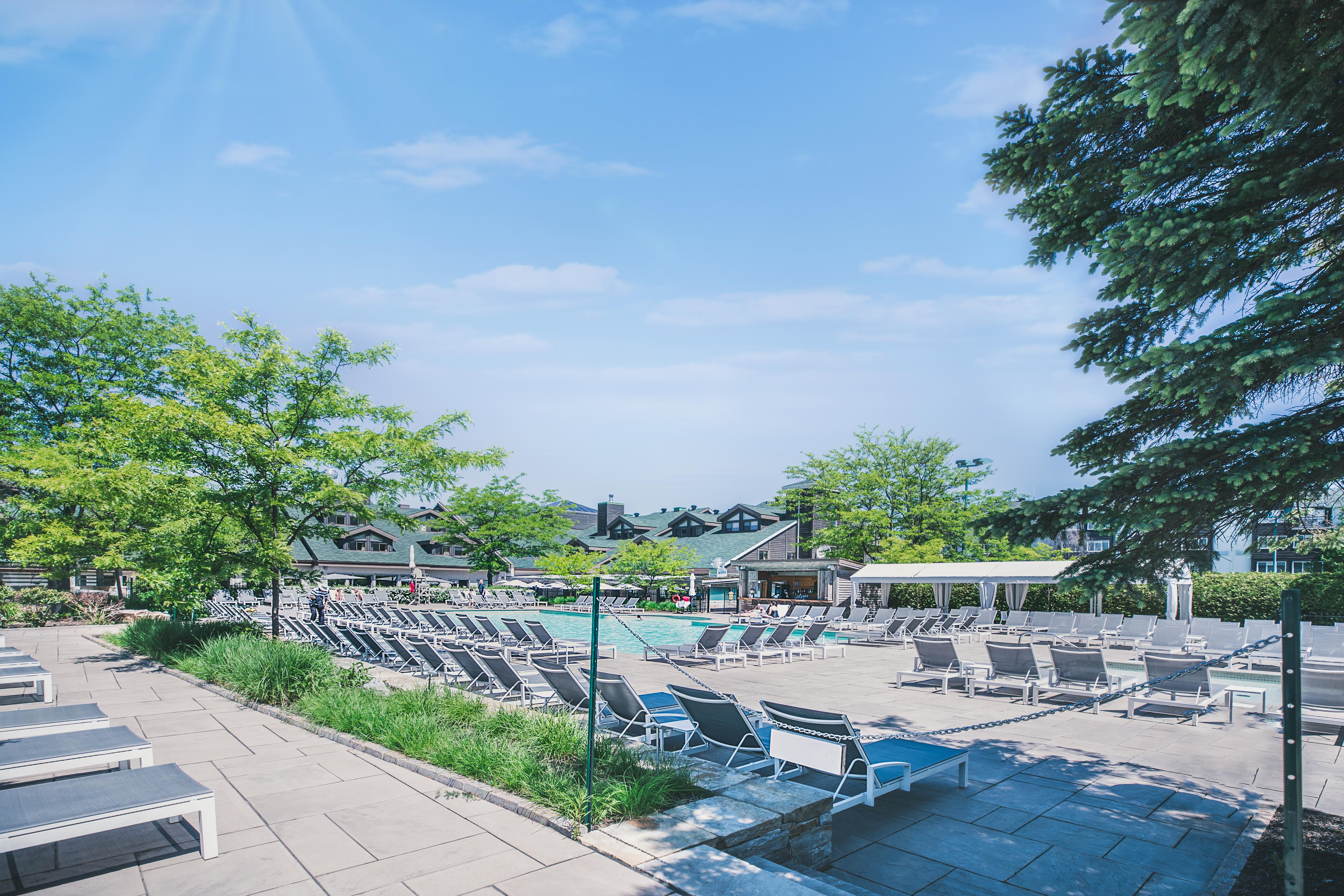מלון Manoir Saint-Sauveur-des-Monts מראה חיצוני תמונה